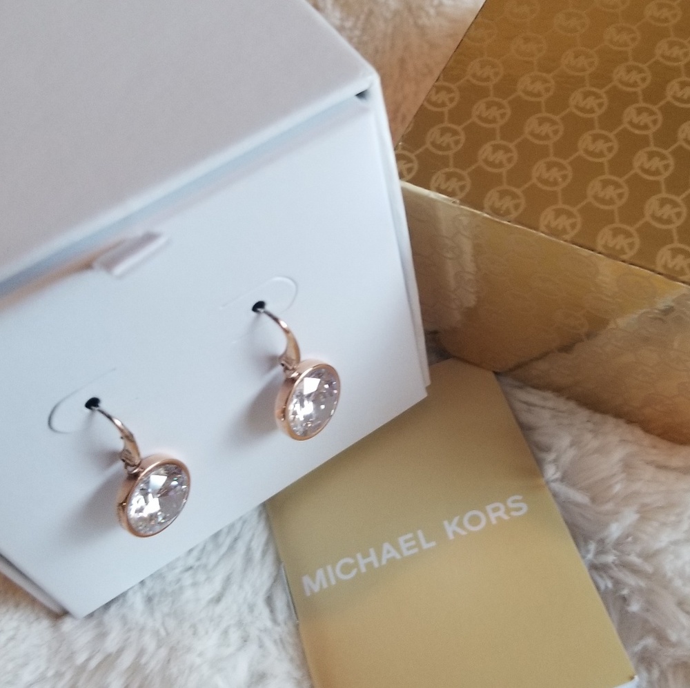 NIB* Michael Kors Rose Gold Earrings* - Picture 5 of 5